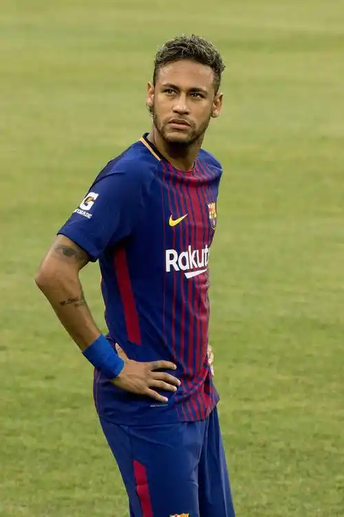 煌打下坚实 煌打下坚实